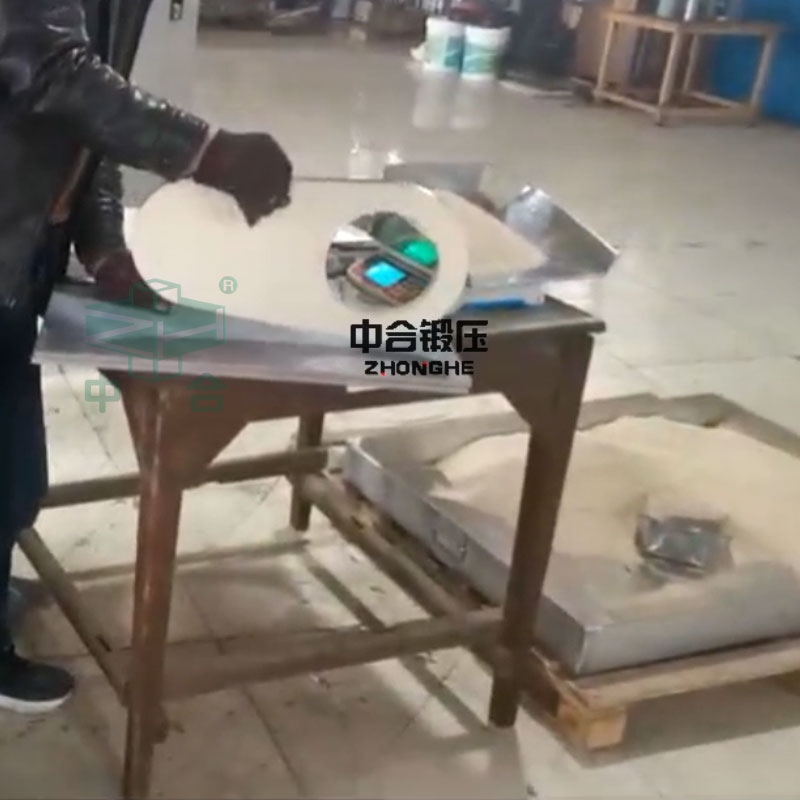 1250吨陶瓷粉末成型液压机_氧化锆密封阀门成型工艺(图1)