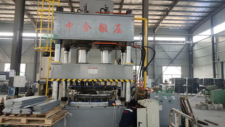 汽车零部件成型液压机 汽车零部件成型液压机